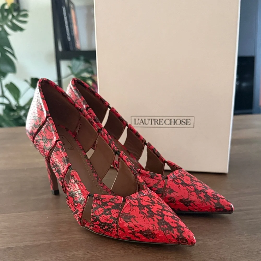 L'Autre Chose Red Patterned Heels, new with box, size US 8/5, EUR 39 - Picture 7 of 8